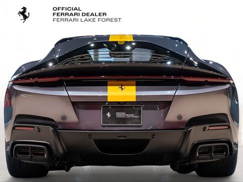 Certified 2025 Ferrari 12Cilindri RWD image 11