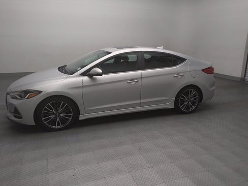 Used 2018 Hyundai Elantra Sport w/ Cargo Package FWD image 2
