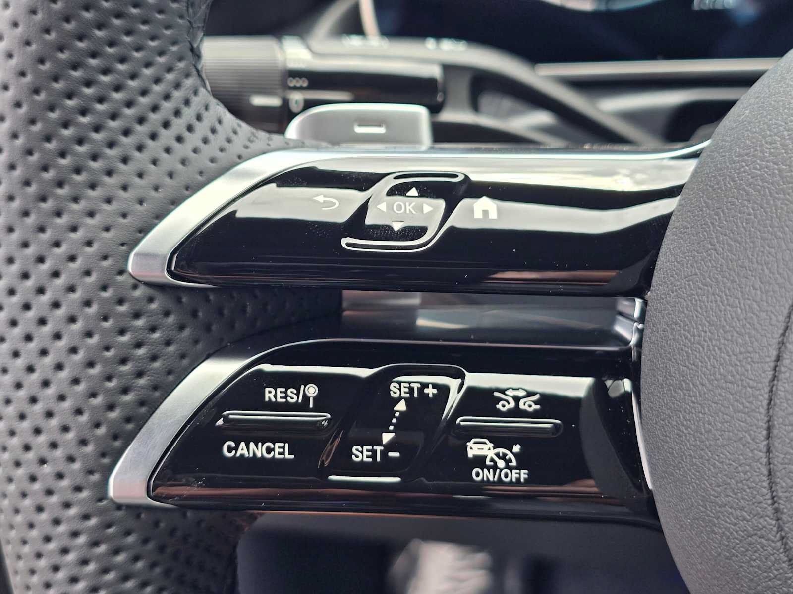 New 2027 Mercedes-Benz CLE 450 4MATIC Coupe image 28