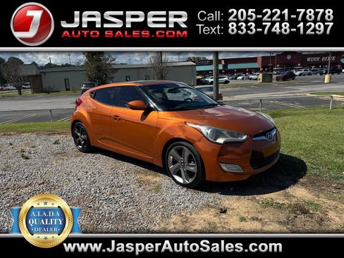 Used 2016 Hyundai Veloster w/ Option Group 02 FWD image 1