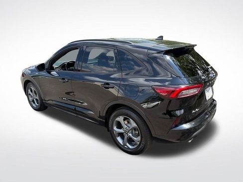 Used 2023 Ford Escape ST-Line FWD image 6