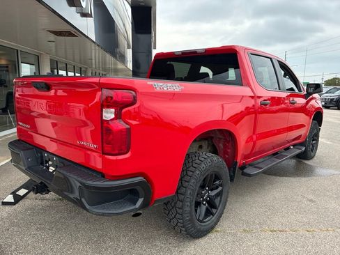Used 2023 Chevrolet Silverado 1500 Custom Trail Boss AWD/4WD image 3