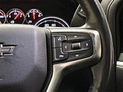 Used 2020 Chevrolet Silverado 1500 LT Trail Boss image 19