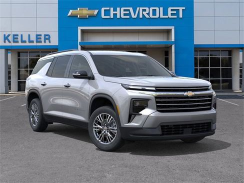New 2026 Chevrolet Traverse LT w/ Driver Confidence Package image 7