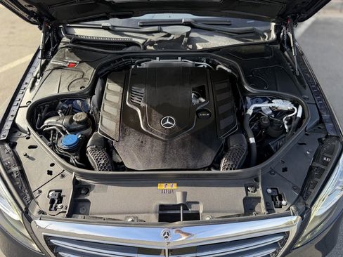 Used 2020 Mercedes-Benz S 560 Sedan image 6