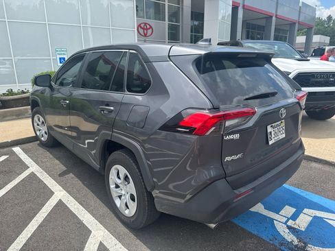 Used 2025 Toyota RAV4 LE AWD/4WD image 3