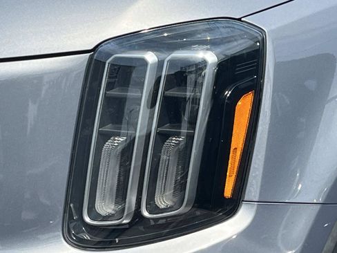 Used 2023 Kia Telluride S w/ S Sunroof Package AWD/4WD image 4