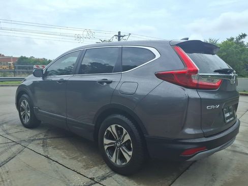 Used 2018 Honda CR-V LX image 5