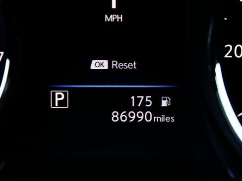 Used 2020 Nissan Rogue Sport SV image 15