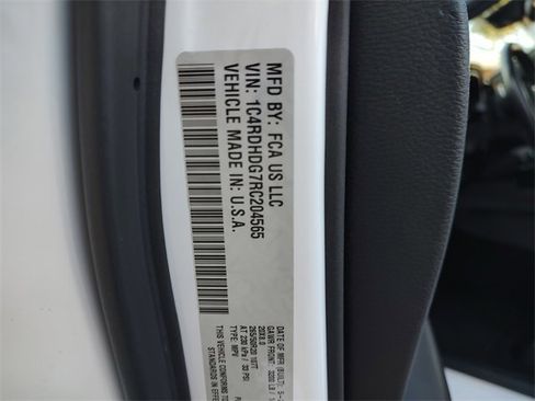 Used 2024 Dodge Durango GT image 39