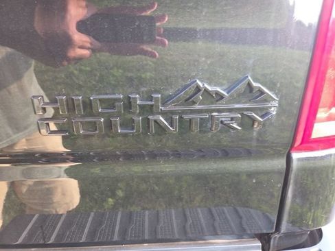Used 2023 Chevrolet Silverado 1500 High Country w/ LPO, Dark Essentials Package AWD/4WD image 23