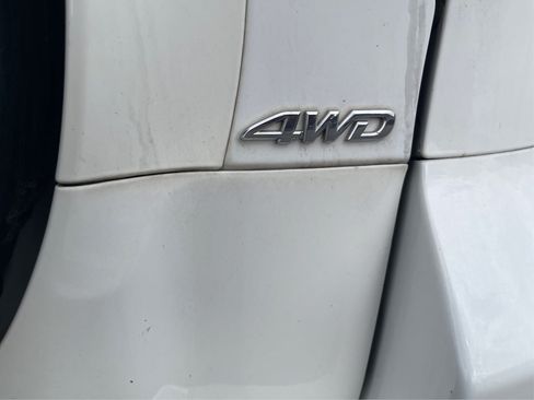 Used 2011 Toyota RAV4 4WD w/ Upgrade Value Pkg image 21