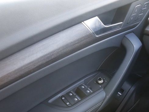 Used 2025 Audi Q5 2.0T Premium Plus image 24