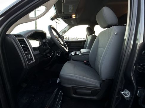 Used 2018 RAM 1500 Express w/ Express Value Package image 13