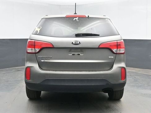 Used 2015 Kia Sorento LX FWD image 9