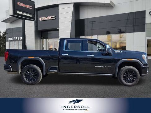 Used 2023 GMC Sierra 3500 Denali w/ Denali Black Diamond Edition image 10