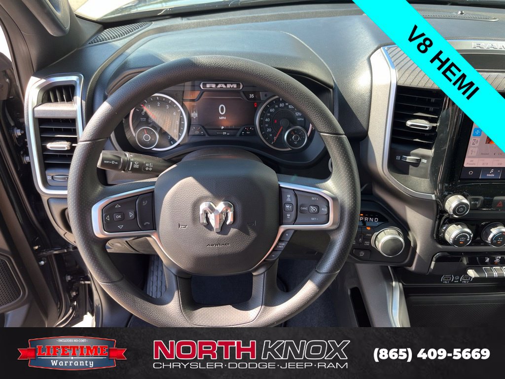 New 2026 RAM 1500 Express AWD/4WD image 8