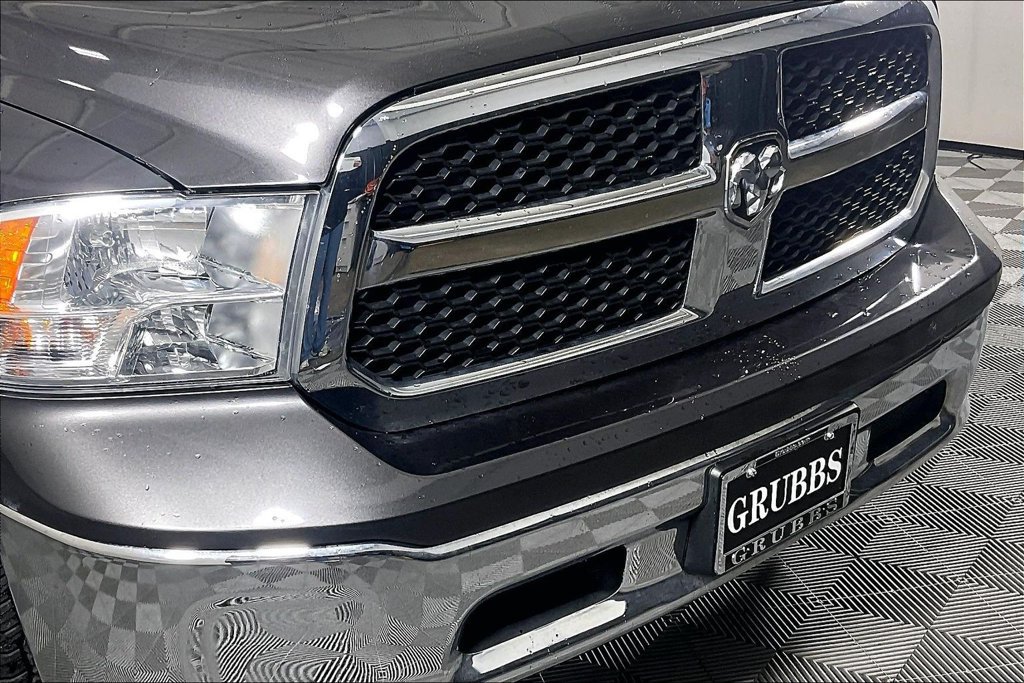 Used 2022 RAM 1500 Classic SLT w/ Electronics Group AWD/4WD image 36