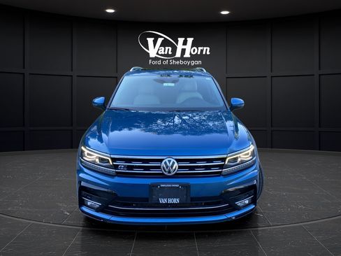 Used 2019 Volkswagen Tiguan SEL Premium R-Line AWD/4WD image 2