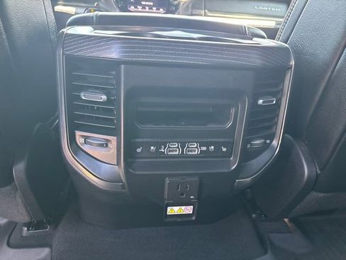Used 2019 RAM 1500 Limited AWD/4WD image 22