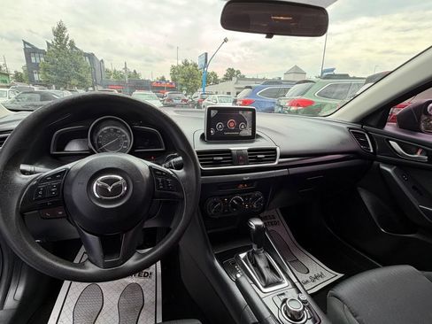 Used 2015 MAZDA MAZDA3 i Sport FWD image 10