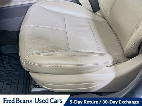 Certified 2022 Lincoln Corsair AWD w/ Equipment Group 101A image 21