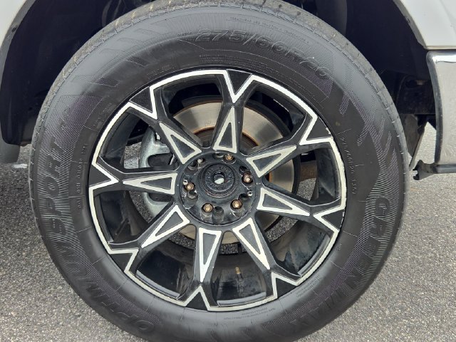 Used 2011 Ford F150 Lariat w/ Lariat Plus Pkg AWD/4WD image 30