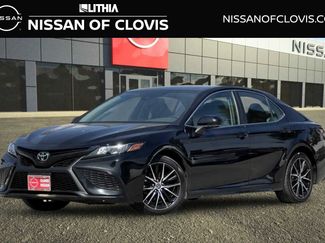 Used 2024 Toyota Camry SE video 1