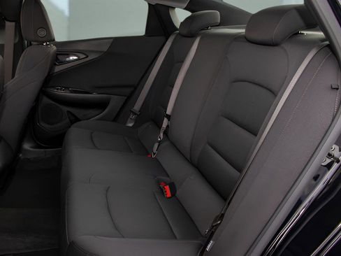 Used 2024 Chevrolet Malibu LS image 14