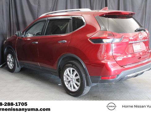 Used 2020 Nissan Rogue SV AWD/4WD image 15