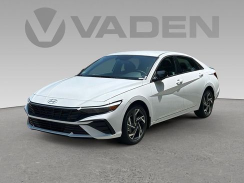 New 2025 Hyundai Elantra Sport FWD image 45