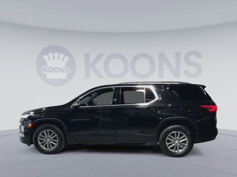 Used 2023 Chevrolet Traverse LT image 7