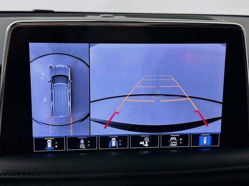 Used 2021 Chevrolet Tahoe LT w/ LT Signature Package image 14