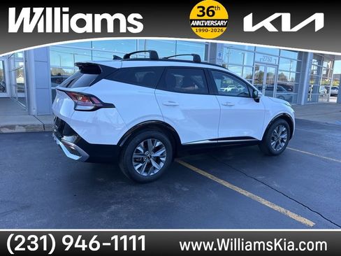 Used 2024 Kia Sportage SX FWD image 3