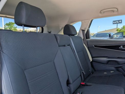 Used 2020 Kia Sorento S AWD/4WD image 26