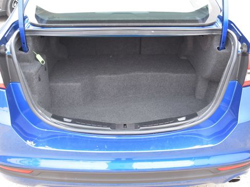 Used 2018 Ford Fusion S FWD image 28