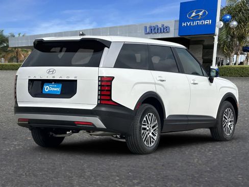 New 2026 Hyundai Palisade SE image 2