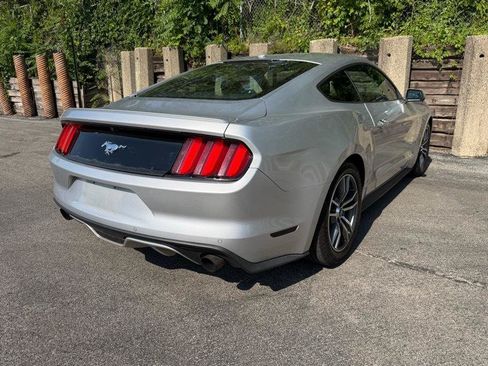 Used 2015 Ford Mustang Premium RWD image 23