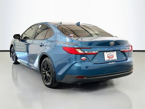 Used 2026 Toyota Camry LE image 6