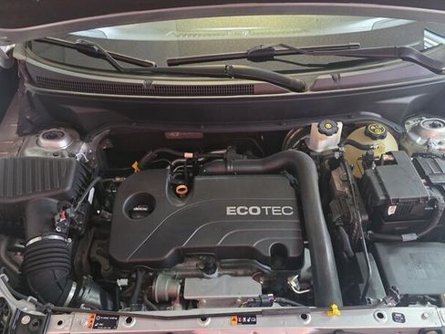 Used 2018 GMC Terrain SLE image 30