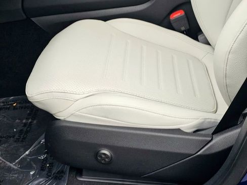 New 2026 Mercedes-Benz GLC 300 4MATIC image 18