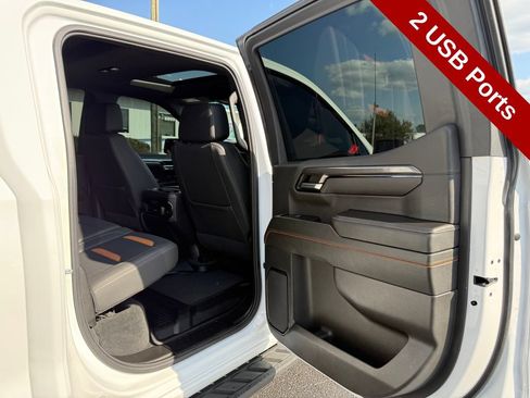 Used 2023 GMC Sierra 1500 AT4 w/ AT4 Premium Package AWD/4WD image 39