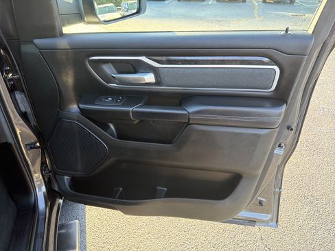 Used 2022 RAM 1500 Big Horn RWD image 12