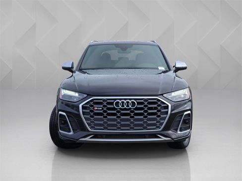 Certified 2023 Audi SQ5 Premium w/ Convenience Package image 2