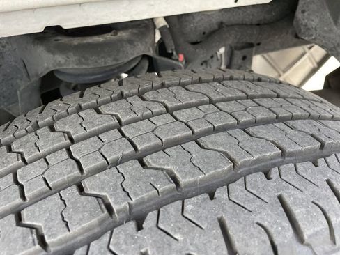 Used 2024 RAM 1500 Laramie image 37