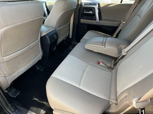 Used 2023 Toyota 4Runner SR5 Premium w/ Moonroof Package AWD/4WD image 24