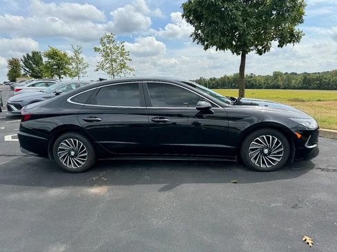 Used 2020 Hyundai Sonata SEL FWD image 2