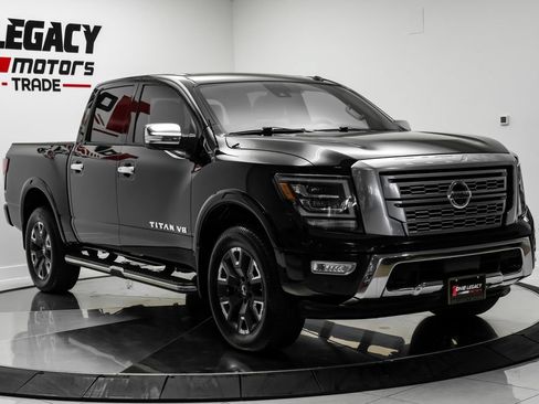 Used 2020 Nissan Titan Platinum Reserve w/ Moonroof Package AWD/4WD image 6