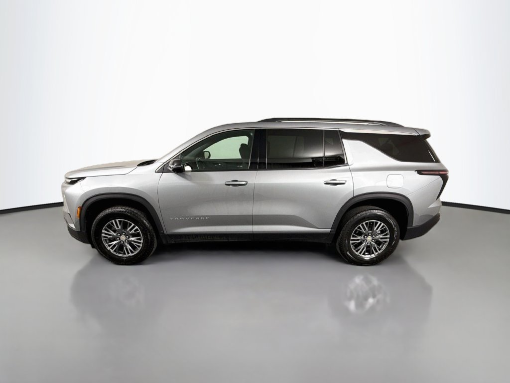 Used 2024 Chevrolet Traverse LT AWD/4WD image 4