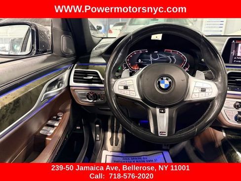 Used 2021 BMW 750i xDrive w/ Executive Package AWD/4WD image 24